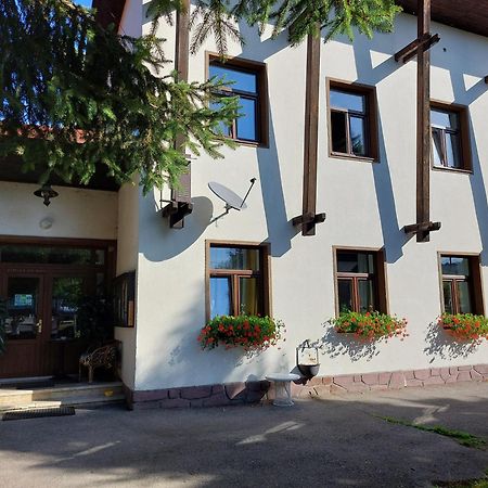 Hotel Rekreacni Stredisko Rojana Svratka Exterior foto